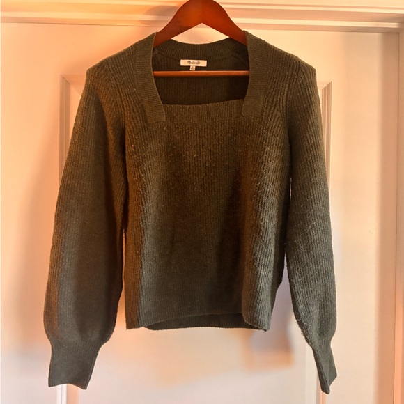 Madewell Sweaters - Madewell Olive Crew Neck Sweater
